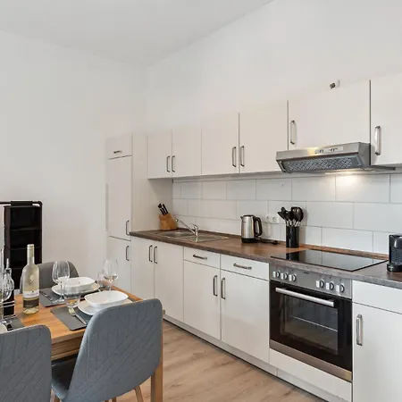 Apartment Homespace - - Gemuetliches Mit Balkon Magdeburg
