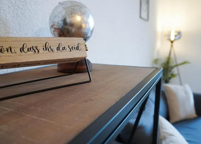 Homespace - - Gemuetliches Mit Balkon Apartament